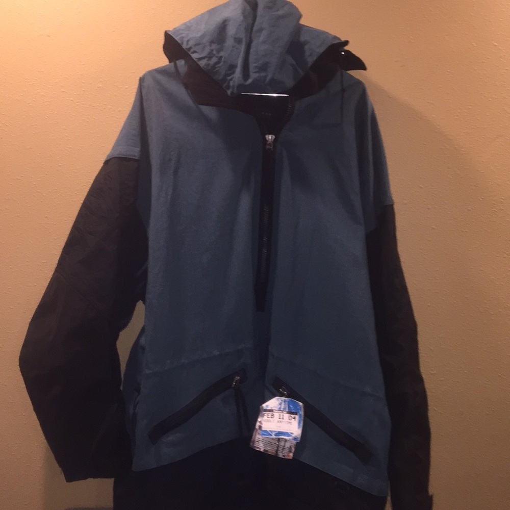 Dope Black Dot snowboard jacket